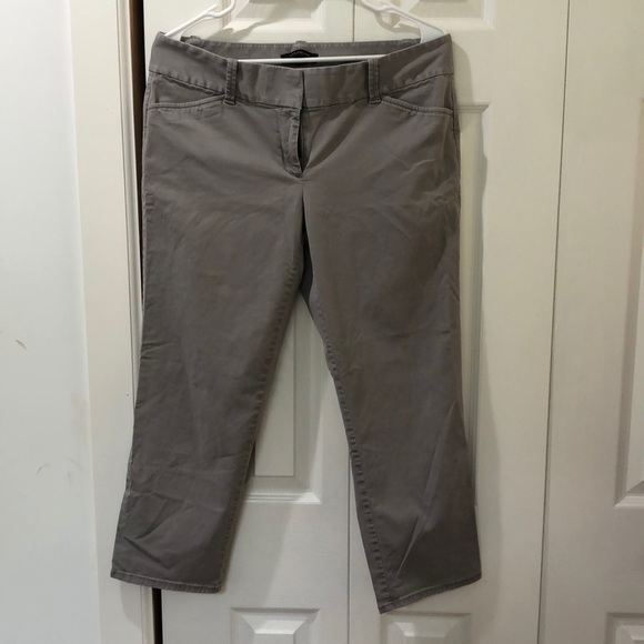 Ann Taylor capris - Picture 1 of 2